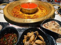 -新哥老官·畅吃123·美蛙世界(苏宁广场店)