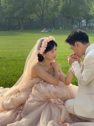 -蒙娜丽莎婚纱摄影(爱城总店)