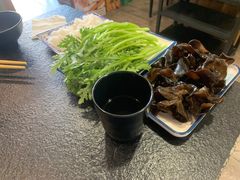 -灶知轩湘西石锅鱼(万佳广场店)
