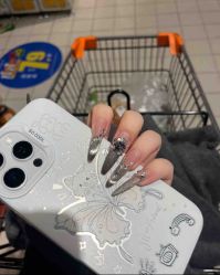 -MB·nail美甲美睫