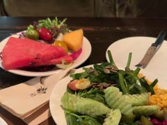 -食间牛排(重庆路万达店)