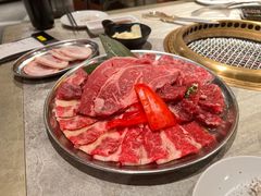 牛肉拼盘-乾杯烧肉居酒屋(中洲湾店)