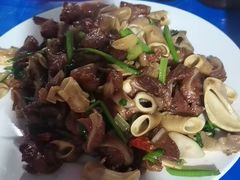 -超越海鲜屋(飞龙物业店)