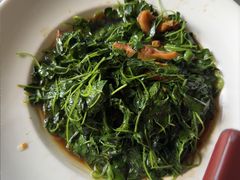 -吴越荣记苏州菜·松鼠桂鱼100%活鱼现做(斜塘老街店)