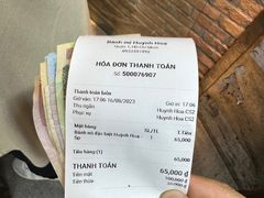 -Bánh Mì Huynh Hoa