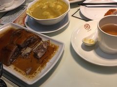 -新大咀港式茶餐厅(宝山万达店)