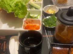 -極屋鮨牛 · 烧肉酒场(时代C馆店)