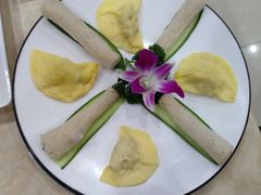 -墨脱石锅椰子鸡•香草鸭•东山羊(大东海店)