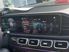 -上海星瀚奔驰4S店(红柳路店)