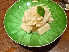 -湖畔鲁菜·二十年老字号餐厅(大明湖店)