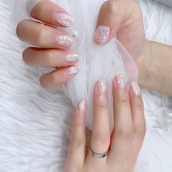 -七彩虹美甲美睫 半永久