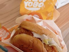 -牛约堡·手作牛肉汉堡(长宁店)