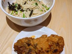 红烧大排面-朱新年·苏式汤团·面点(北寺塔店)