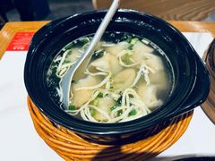 -馋三尺蟹粉小笼(人民广场店)