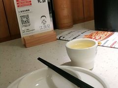 -江渔儿酸菜鱼·拔草餐厅(虎门君乐汇店)