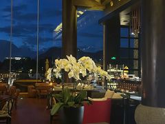 -时光吧·大堂吧·丽江和府洲际度假酒店