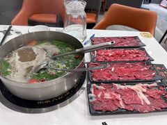-刘少华贵州小黄牛·鲜牛肉火锅(总店)