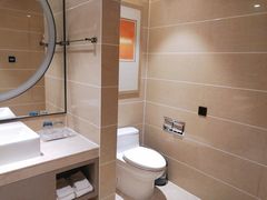 -东方帝景假日酒店