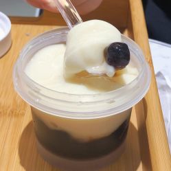 -桃桃屿·潮牌酷银(世纪荟店)