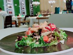 牛油果西柚蔬菜沙拉-望湘园·小雅(德基店)