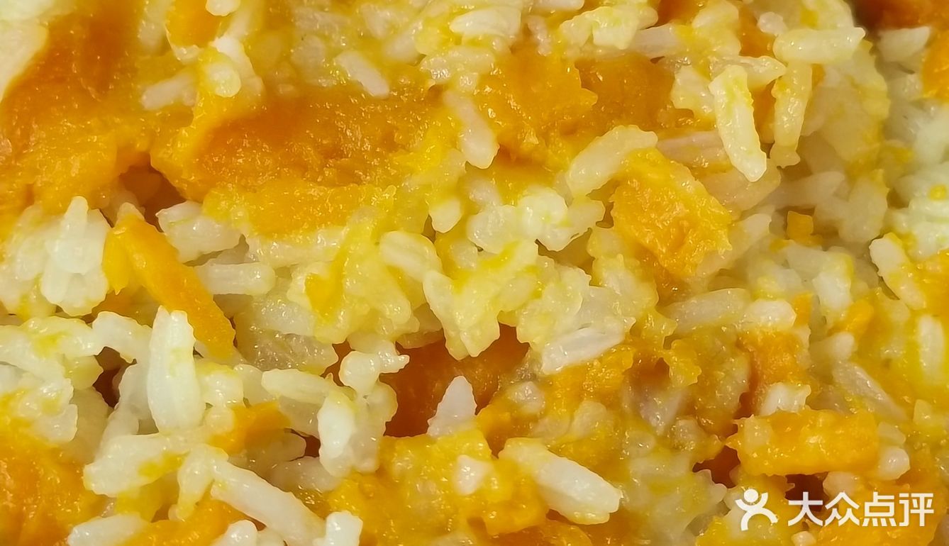 抵食夹大件的煲仔菜～秋哥美食