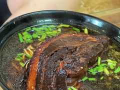-小龙大肉面馆