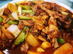 新疆大盘鸡-新疆大盘鸡·十八年老店