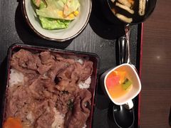 -东荟城名店仓