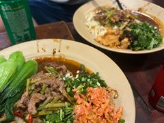 -方铲铲·成都板凳面(滨江银泰店)