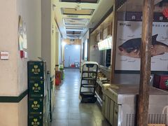 -咱屯子铁锅炖直营店(南湖大路店)