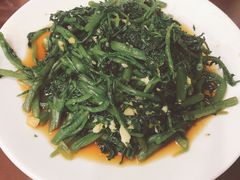 -俺家菜馆(百里峡店)