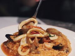 -港丽餐厅