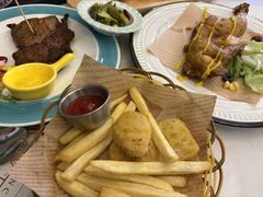 -城堡俄式西餐厅(中央大街索道店)