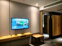 -优逸酒店(柳州窑埠古镇万象城店)