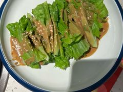 -三人行骨头王火锅(长寿店)