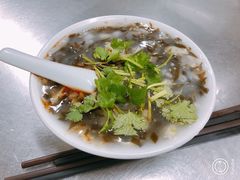 辣汤-芳婆糕团店(王府大街店)
