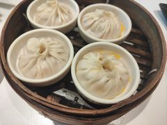 蟹粉小笼包-馋三尺蟹粉小笼(人民广场店)