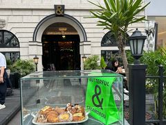 -BUTTERFUL&CREAMOROUS 黄油与面包(万象城店)