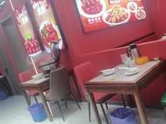 -虾女王·龙虾·烧烤(龙江店)