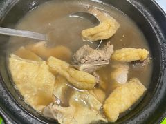 -明记烧鱼美味店