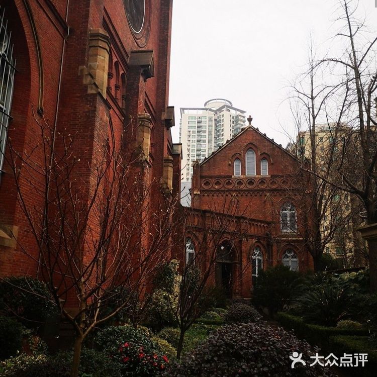 我们的人生就像一杯没有加糖的咖啡