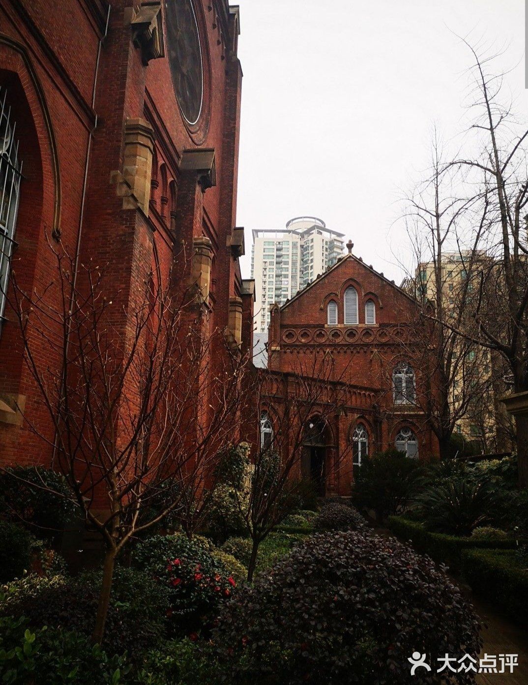 我们的人生就像一杯没有加糖的咖啡