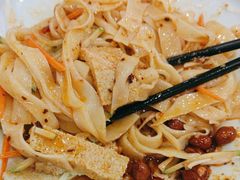 -西部马华清真兰州牛肉面·烧烤夜市(三里河店)