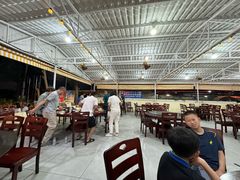 -岛中岛·海鲜大排档·万宁老字号(东澳店)