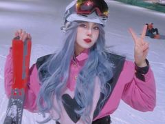 -采薇庄园四季滑雪场