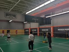 -易学羽毛球培训中心(上海同济医院新村路店)