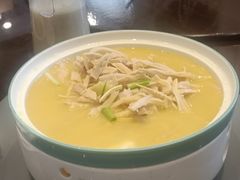 -天外天美食广场(哈尔滨路店)