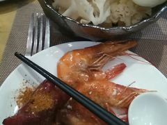 基围虾鲍鱼-鸿腾国际大酒店-海鲜姿造海鲜烤肉自助餐