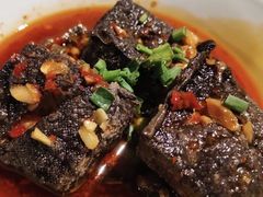 -老湖南民间菜·牛肉十八炒(花都店)