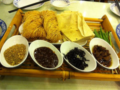 烙馍卷馓子-大张烙馍村(三环南路旗舰店)